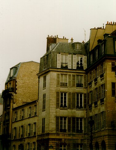 Parisian apartment block, five stories